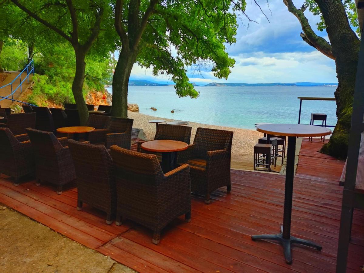 Apartman Pelcic,With Wifi And Free Parking Kostrena Exterior photo